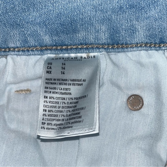 American Eagle Shorts - Picture 4 of 4